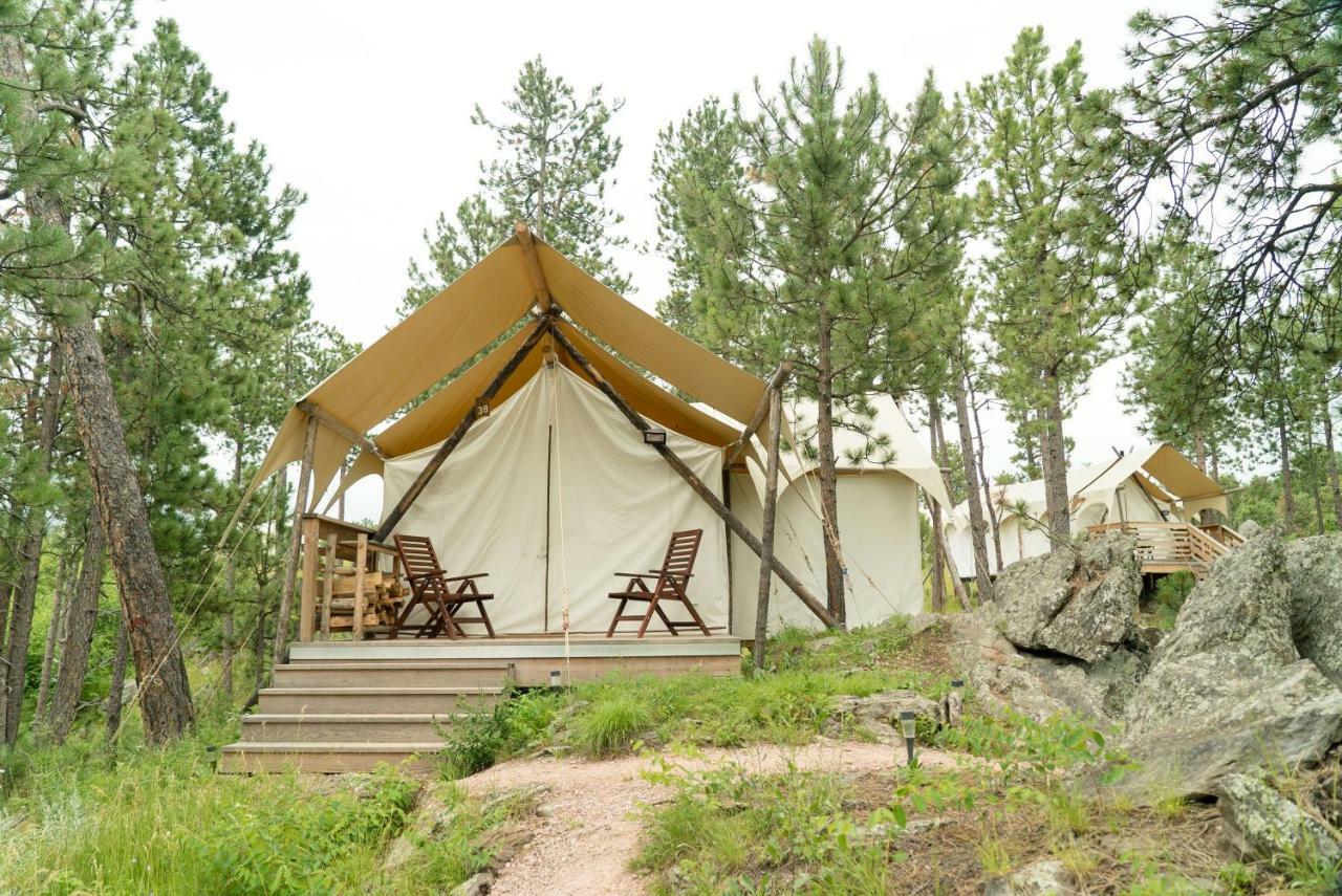 Under Canvas Mount Rushmore Кистон Экстерьер фото