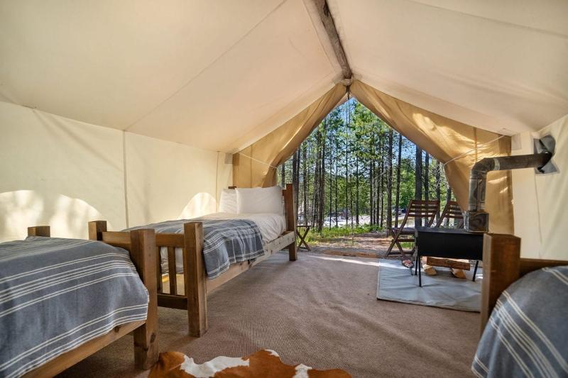 Under Canvas Mount Rushmore Кистон Экстерьер фото
